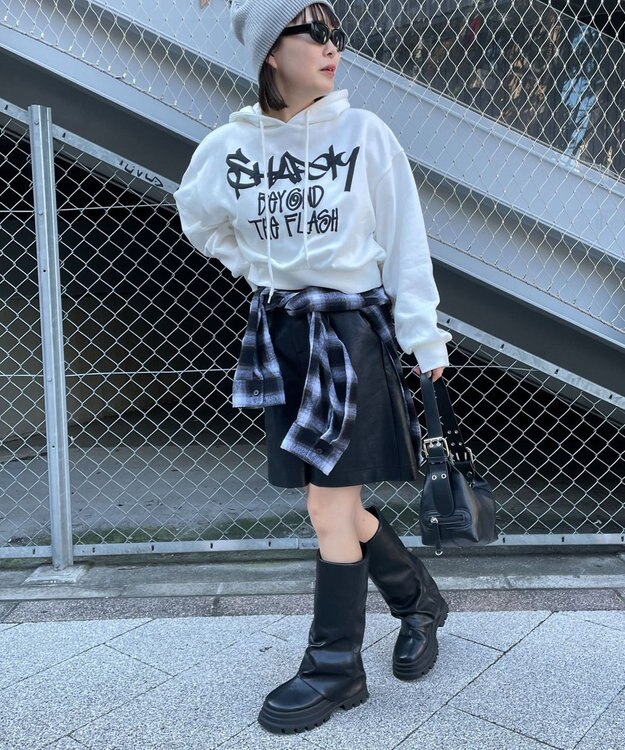 WEGO ハンドライティングショートパーカー ホワイト