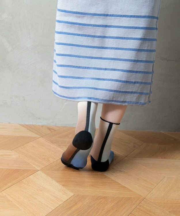 TRICOTE GRADATION LINK SOCKS／グラデーションリンクソックス 32BLUE