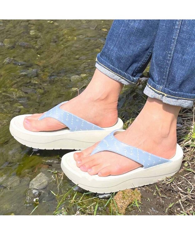 ing <ing>【3E】リカバリートングサンダル グレー