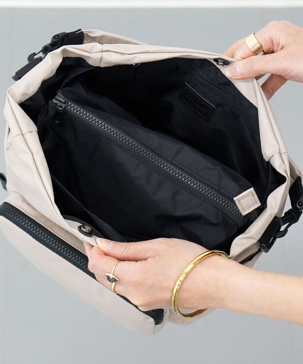 FOLNA RD ブリザテックナイロン 3WAYショルダーバッグ グレーべージュ