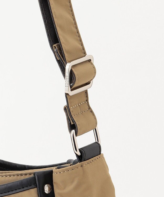 Y'SACCS 【ムック本掲載】タスランナイロンショルダーバッグ ベージュ【WEB限定カラー】