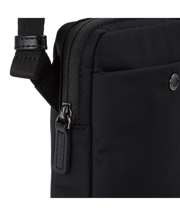 ACE BAGS & LUGGAGE MACKINTOSH PHILOSOPHY 6W06 ミニショルダーバッグ  19131 マッキントッシュフィロソフィー ブラック