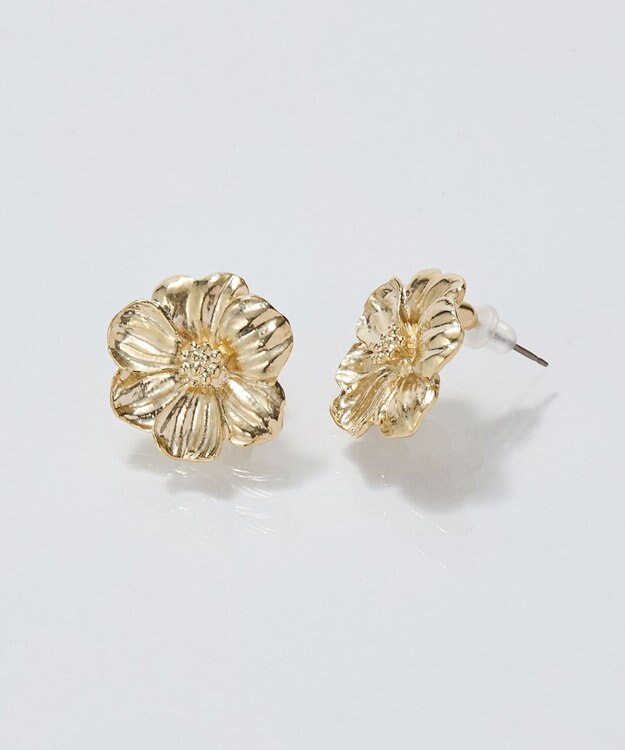 Phoebe フレグラントフラワーメタルピアス ゴールド