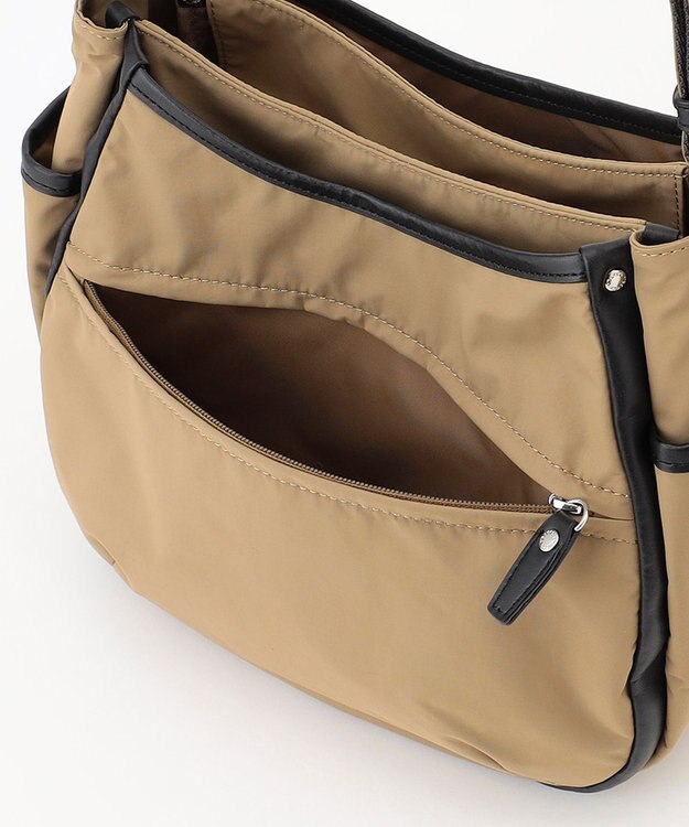 Y'SACCS 【ムック本掲載】タスランナイロンショルダーバッグ ベージュ【WEB限定カラー】