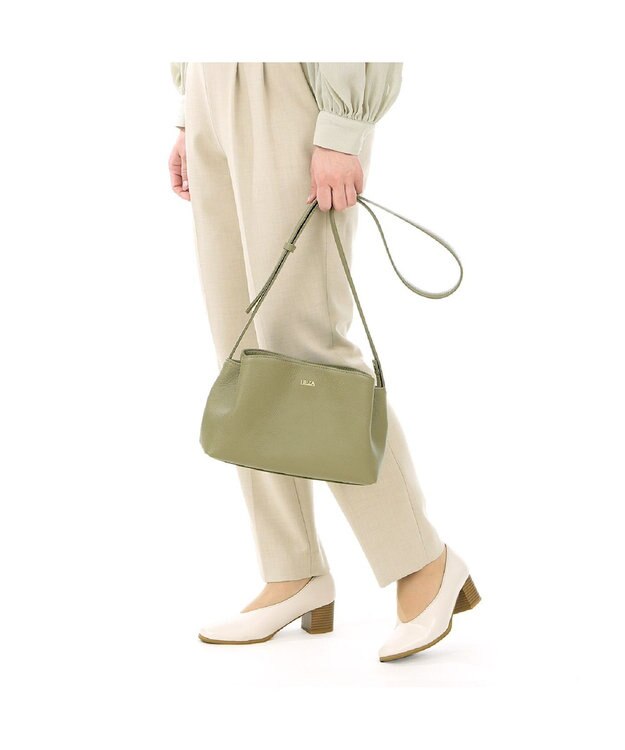 IBIZA イニシオ　牛革　ショルダーバッグ モカ