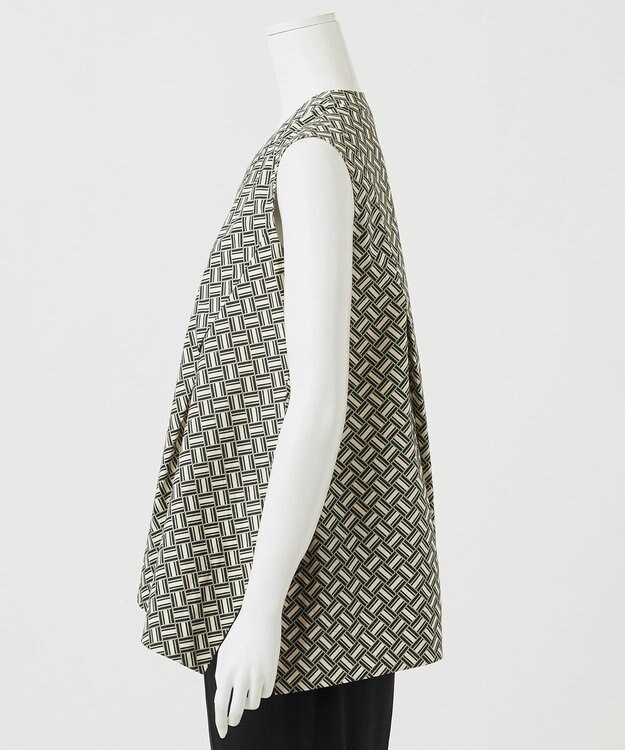 23区 S 【R(アール)】ジオメトリックプリント ハンカチヘム ブラウス ジオメトリックプリント