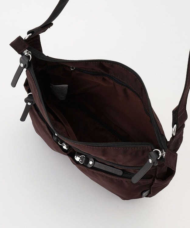 Y'SACCS トリプルポケットベーシックショルダー ワイン