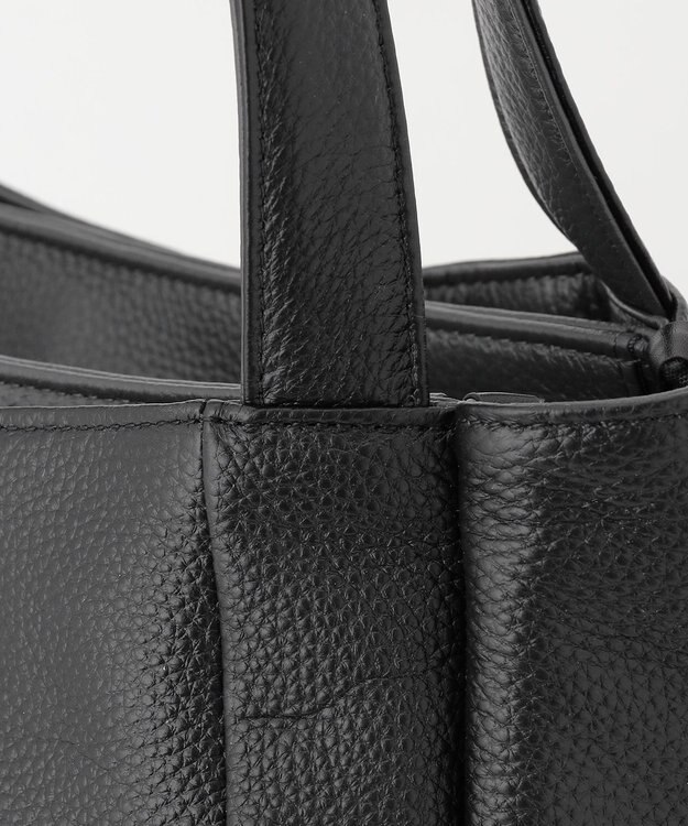 Y'SACCS シュリンクレザートート Mサイズ ブラック