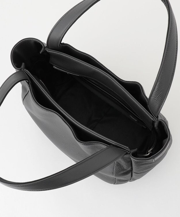 Y'SACCS シュリンクレザートート Mサイズ ブラック