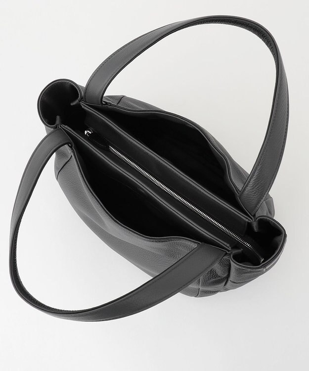 Y'SACCS シュリンクレザートート Mサイズ ブラック