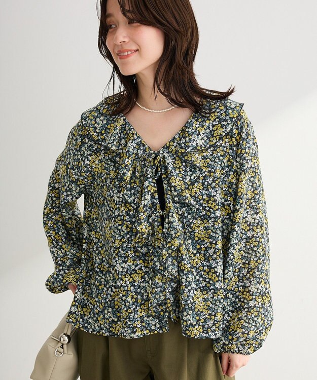 Green Parks 花柄フリルブラウス Black