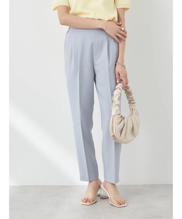 earth music&ecology 接触冷感テーパードパンツ Light Gray