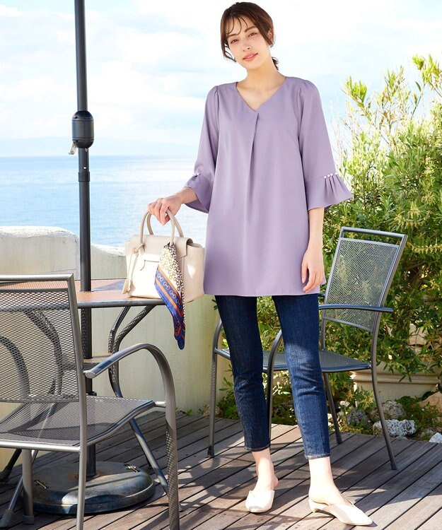 Tiaclasse 【洗える】タックフレアパール付き袖チュニックブラウス ラベンダー
