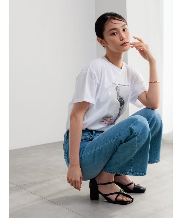 Te chichi マリリンモンローモノクロフォトTシャツ オフホワイト