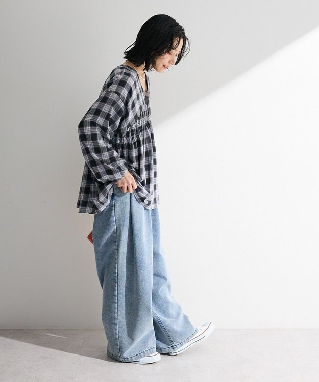 Green Parks 【しゃれシャツ】イージーケアＶネックチェックブラウス Black