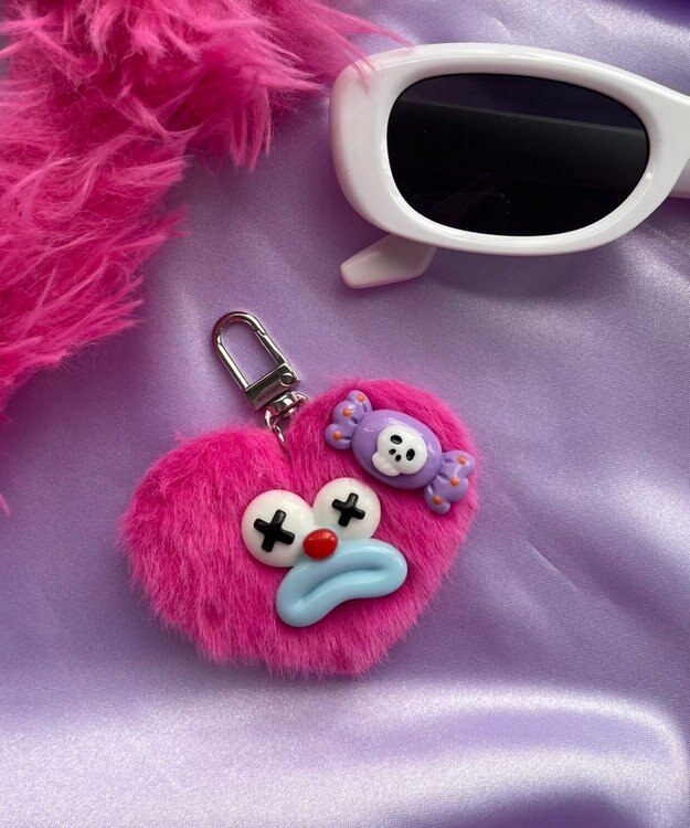 WEGO ミニハートピエロモンスターぬいぐるみキーホルダー ピンク