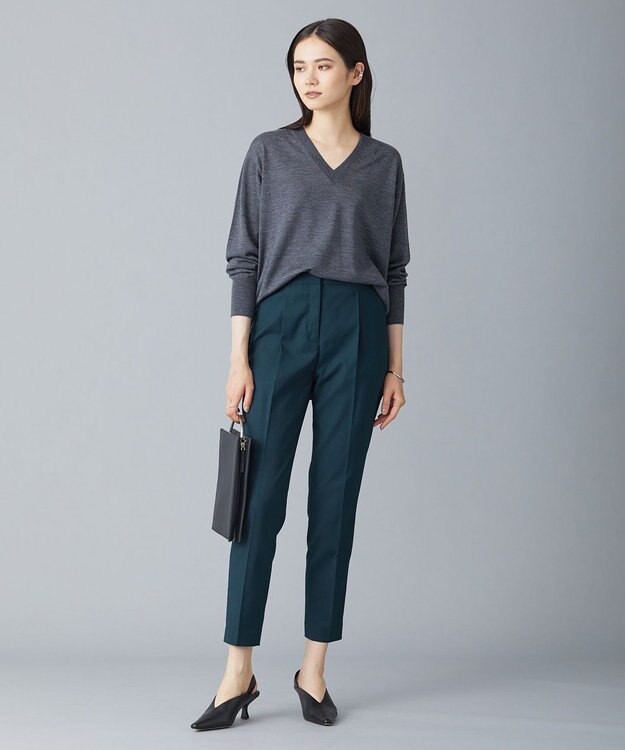 ICB 【洗える】 コンパクトウール Vネックプルオーバー ライトグレー系