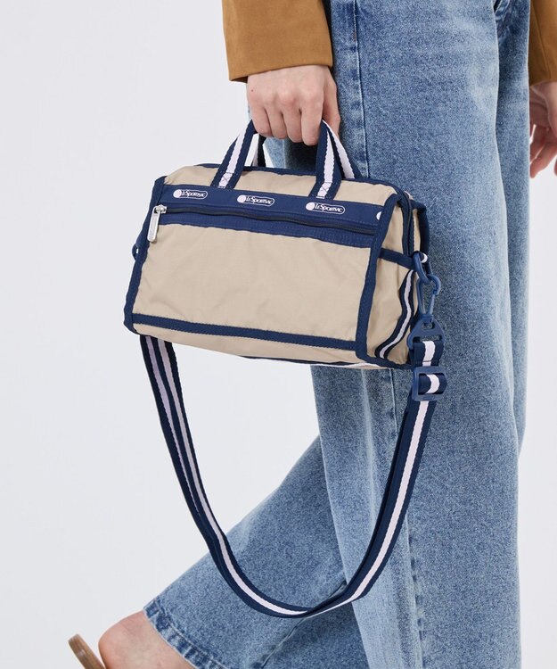 LeSportsac MINI DUFFEL CROSSBODY/スペクテイターボーン/ネイビー スペクテイターボーン/ネイビー
