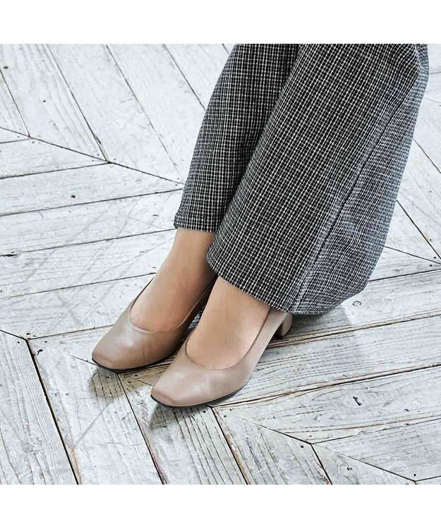Riz raffinee <Riz raffinee>スクエアトゥプレーンパンプス ダークベージュ