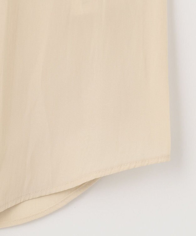 自由区 【WEB限定/セットアップ着用可/洗える】ブライトサテンライト Vネックブラウス ベージュ系