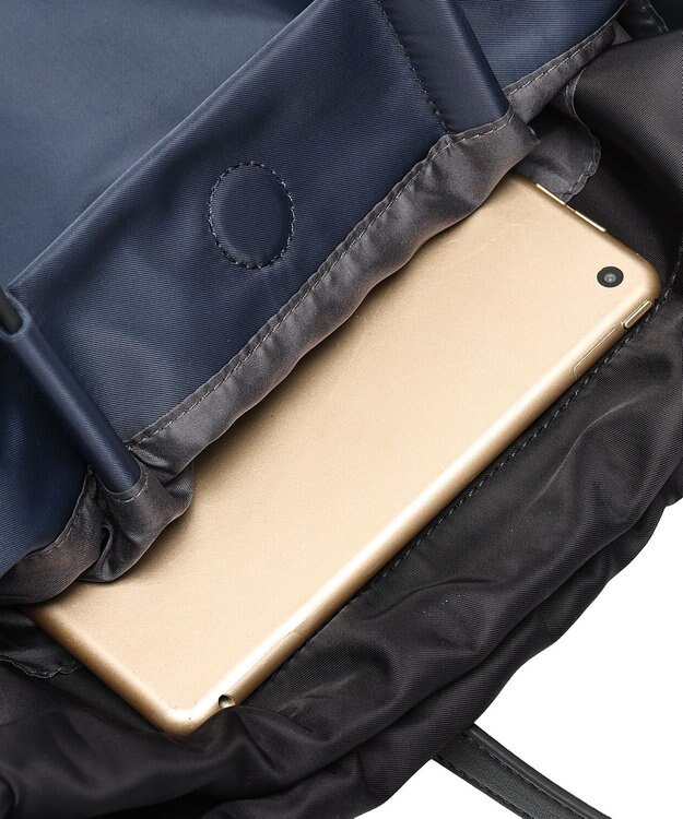 style code 【PADMA/パドマ】カードケース付　ナイロン巾着トートバッグ ネイビー