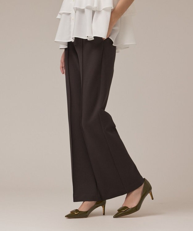 GRACE CONTINENTAL フレアカットパンツ チャコール