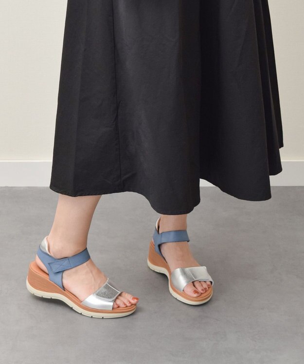 INTER-CHAUSSURES 【Marila】異素材コンビウエッジサンダル ブルーコンビ