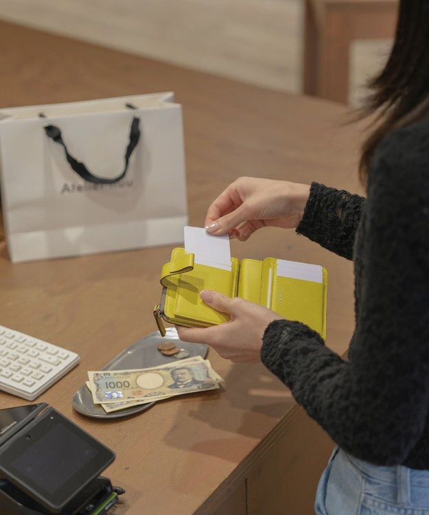 Atelier nuu 日本製 noble L字ファスナー二つ折りウォレット グレージュ×イエロー