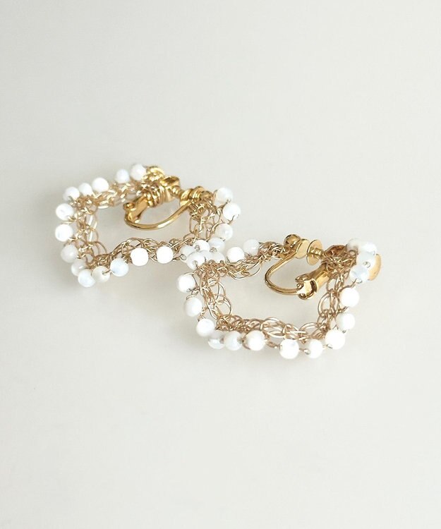 CASUMINO sweet pie mini 白蝶貝イヤリング gold