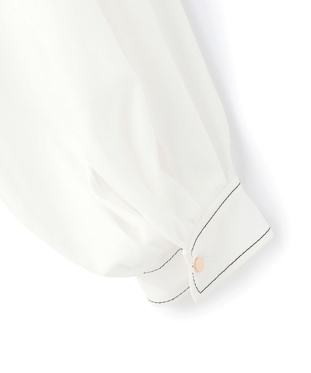 BEIGE， AXI / 刺繍ステッチ ドルマンスタンドブラウス Ecru