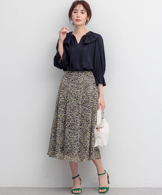 組曲 【先行予約】【WEB限定】シアーリンクルクロス フリル襟ブラウス ネイビー系