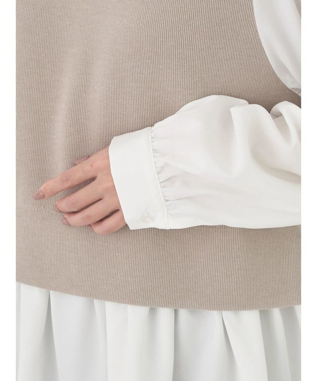 earth music&ecology ベストドッキングプルオーバー Beige