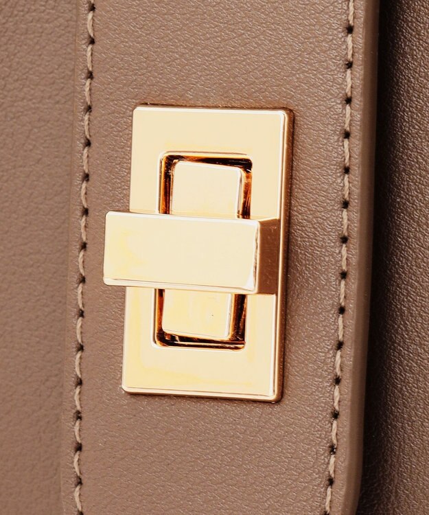 ANY マジカルかぶせライトショルダー モカ