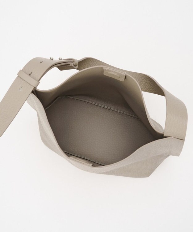 IACUCCI ルオータ ワンハンドルトート ALCE グレージュ