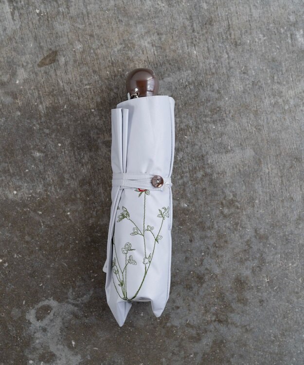 AND WOOL 〈一級遮光生地・晴雨兼用〉ボタニカル刺繍の日傘 （折りたたみ傘タイプ） グレー