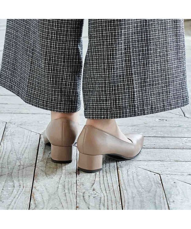 Riz raffinee <Riz raffinee>スクエアトゥプレーンパンプス ダークベージュ