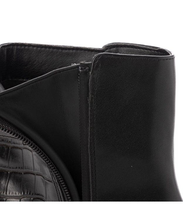 ing <ing>【レイン対応】【防滑・防水・防寒】ベルトデザインショートブーツ ブラックコンビ