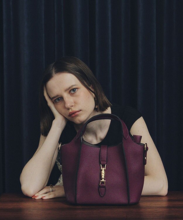 YECCA VECCA 4wayミニバッグ Bordeaux