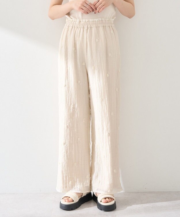 earth music&ecology ３Ｄフラワーパンツ Off White