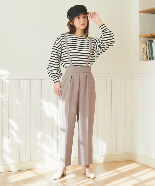 Feroux サスペンダー付きハイウエスト パンツ ライトグレー系