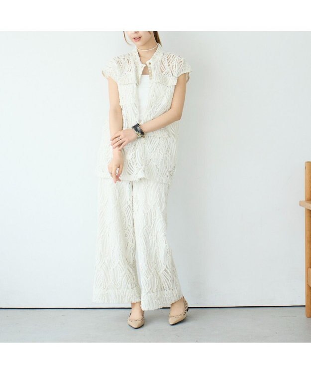 MODE ET JACOMO <carino>レーザーカットフラットパンプス ベージュ