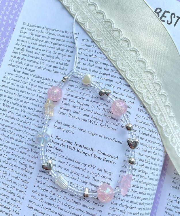 WEGO ビーズストラップキーホルダーG 柄4