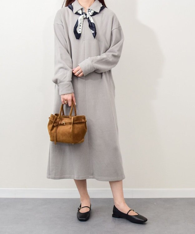 INTER-CHAUSSURES 【CHRISTIAN VILLA】レザーミディアムハンドバッグ ブラウンスウェード