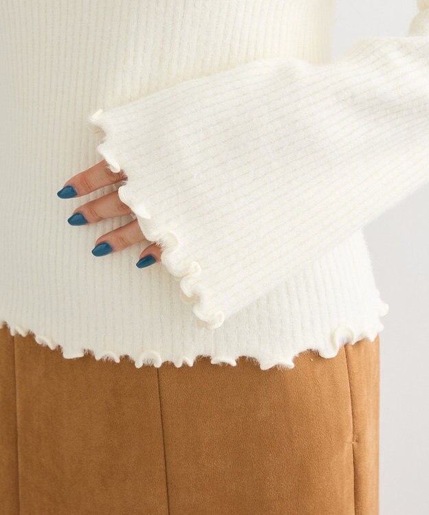 Green Parks ・ｓｗｉｎｇ　ｂｙ　ウラシャギーフレアスリーブニット Off White