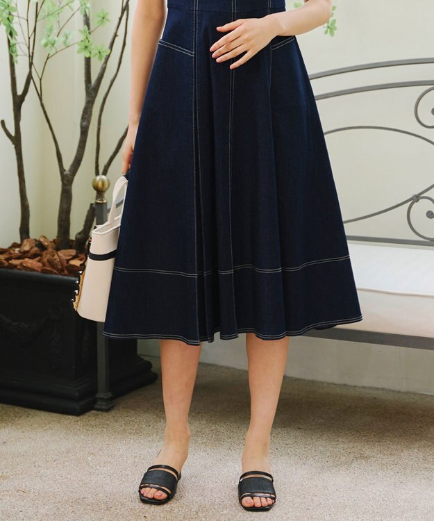 Tiaclasse 【洗える】デニムタックフレアワンピース ネイビー