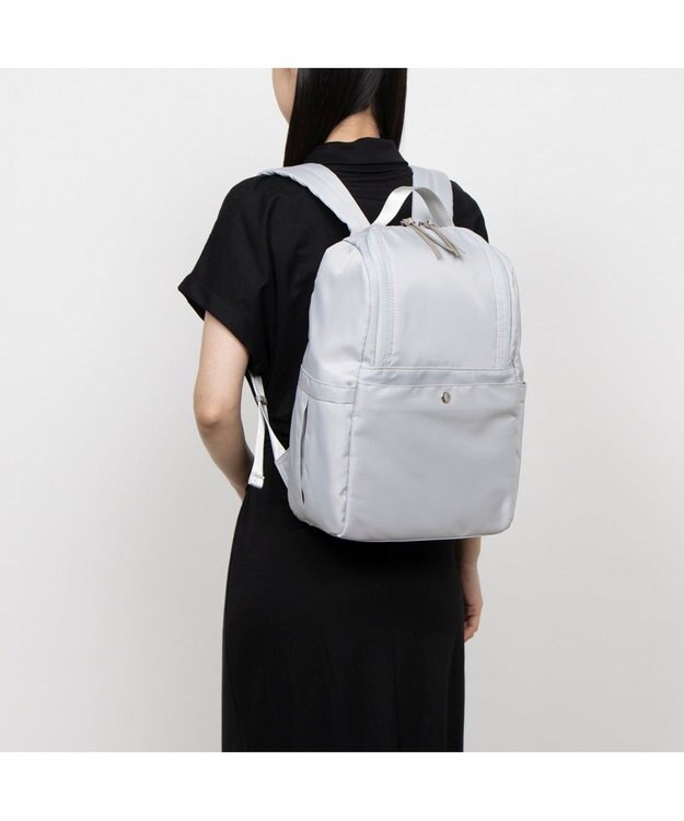 UNBILLION カシュカシュ cachecache / 10ポケット撥水リュックサック GY