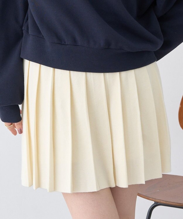 earth music&ecology ニットプリーツスカート Ivory