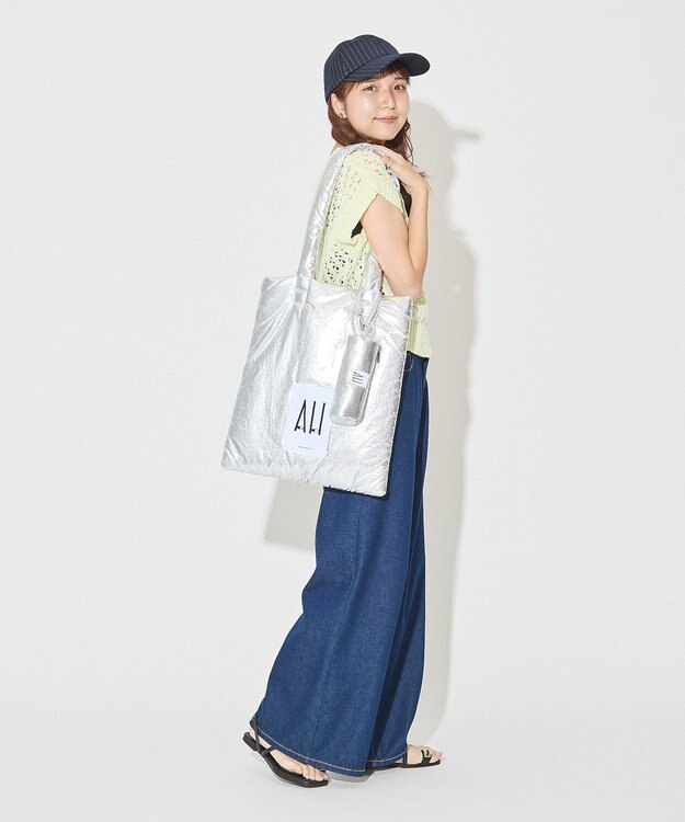 AMERICAN HOLIC パテッドホリホリポーチ Silver