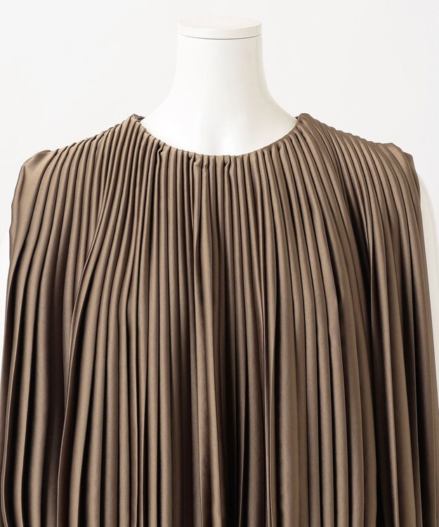 23区 L 【エステータ】ドレープサテン プリーツブラウス カーキ系