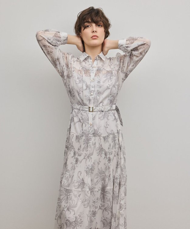 GRACE CONTINENTAL 【オンラインストア・梅田阪急店限定】フラワープリントプリーツワンピース グレー